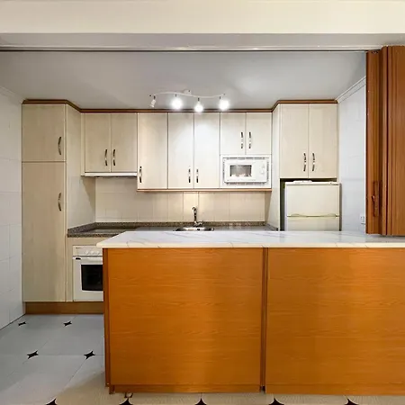 Vut Santo Tomas 1 Appartement *